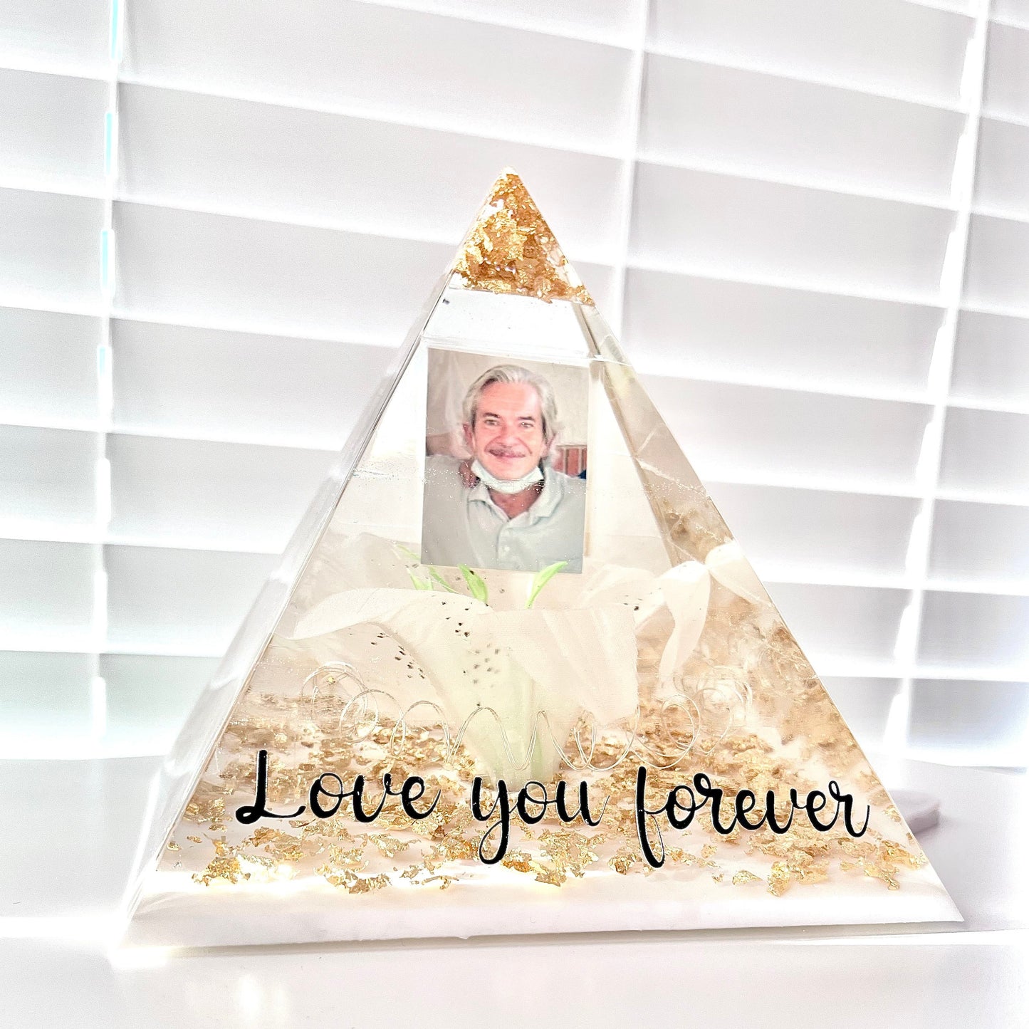 White and Gold Lily Memorial Pyramid Keepsake by ResinByEmilyGB, LED lights and Personalised Vinyl Decal